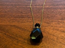 Kette mit Onyx Anhänger/ Fläschchen für Duftöl oder Parfüm