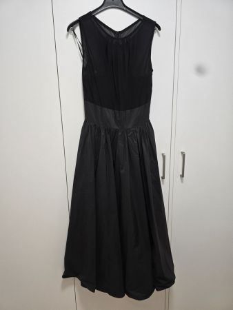Abendkleid schwarz