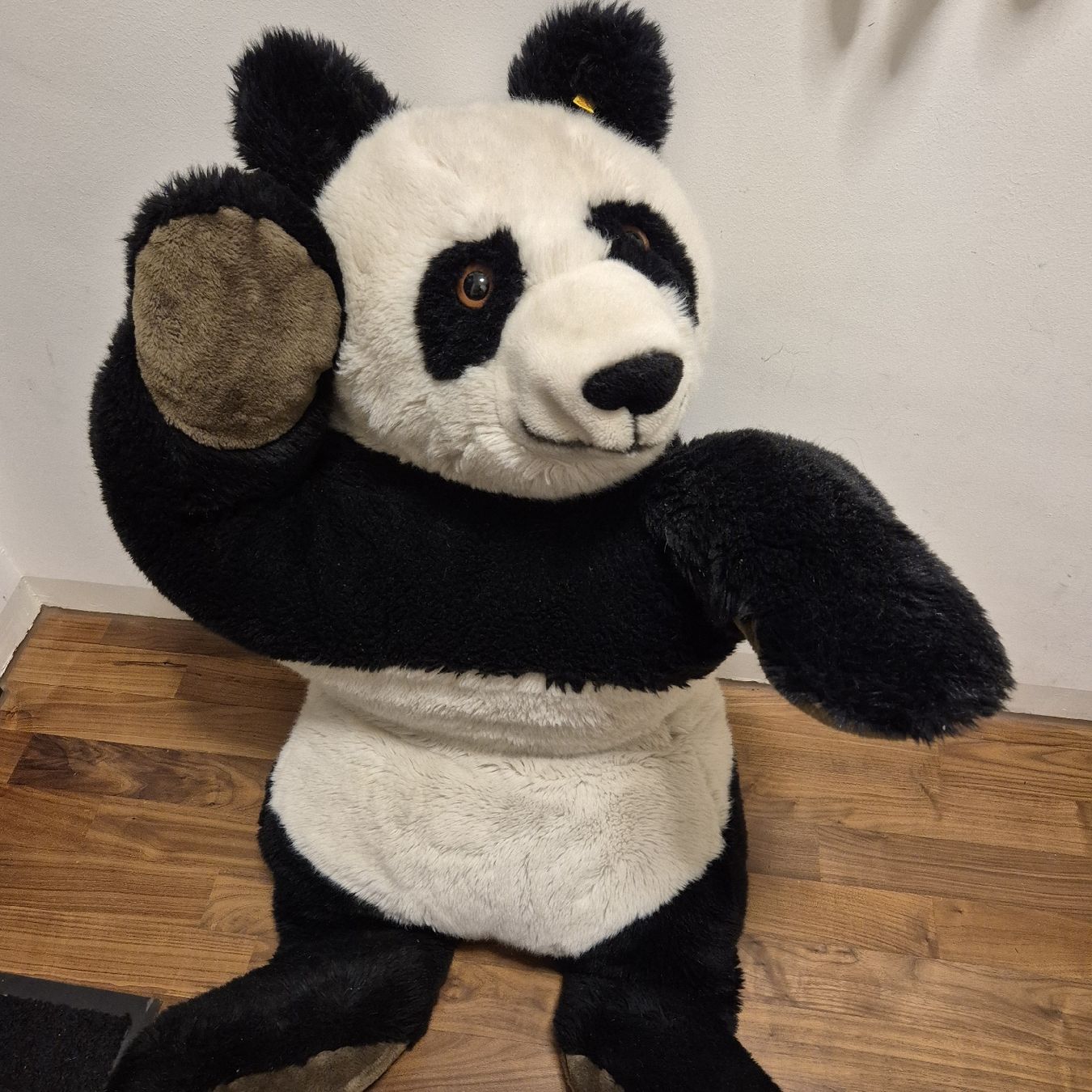 Steiff Giocattoli: grosser Plüsch Panda Marke Steiff – Usato da Tuggen venduto da phil200