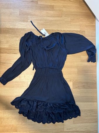 Damen Kleid dunkelblau Grösse S mit Etikett