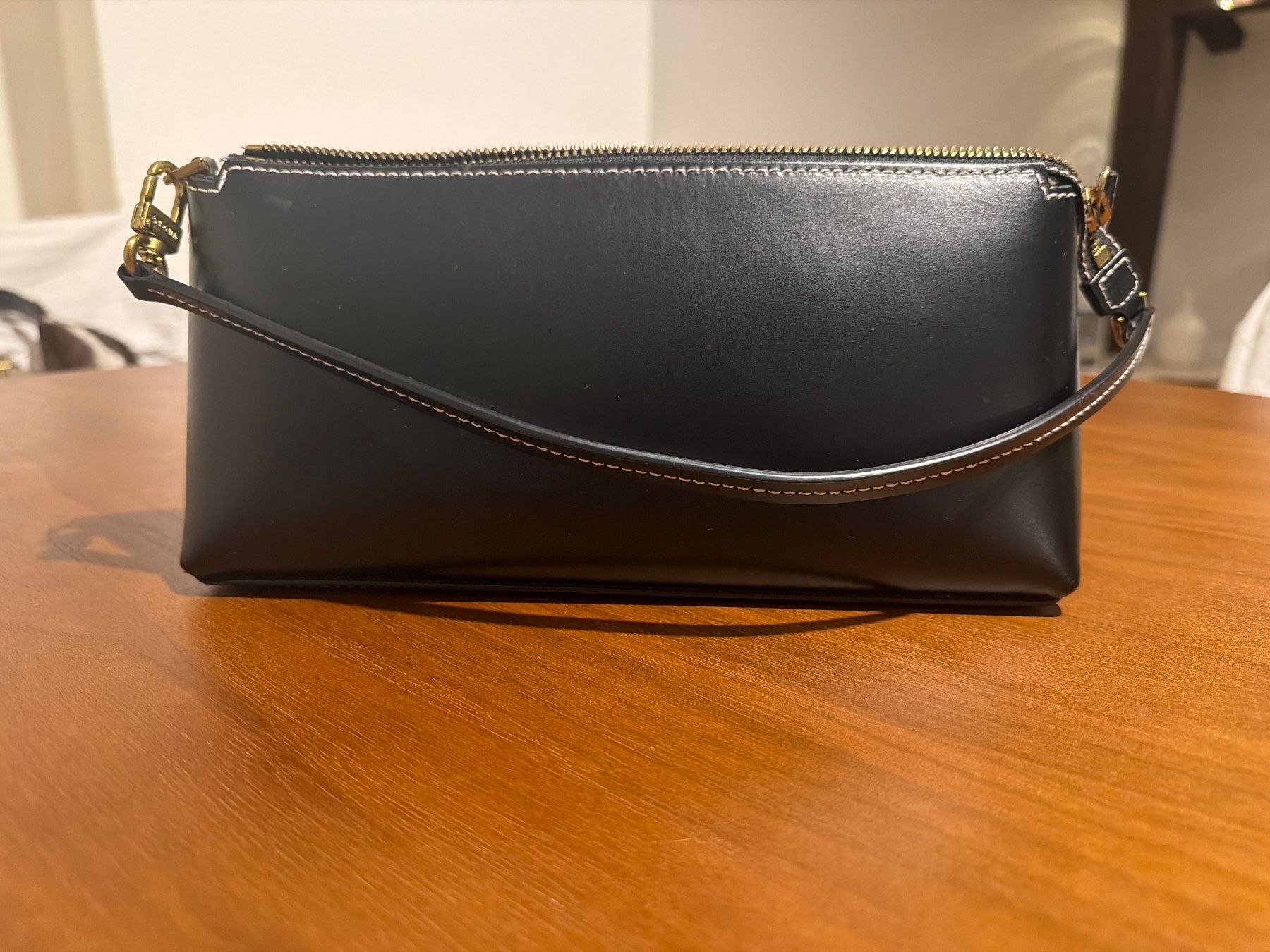 Borse da donna: Sac staud – Nuovo (secondo la descrizione) da Neuchâtel venduto da tamd