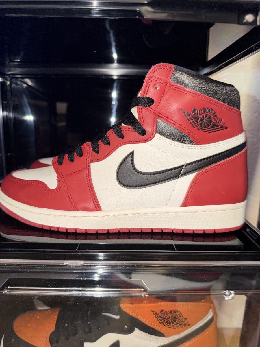 Nike Scarpe da uomo: Air Jordan 1 Lost & Found – Usato da St.Moritz venduto da Bandi10