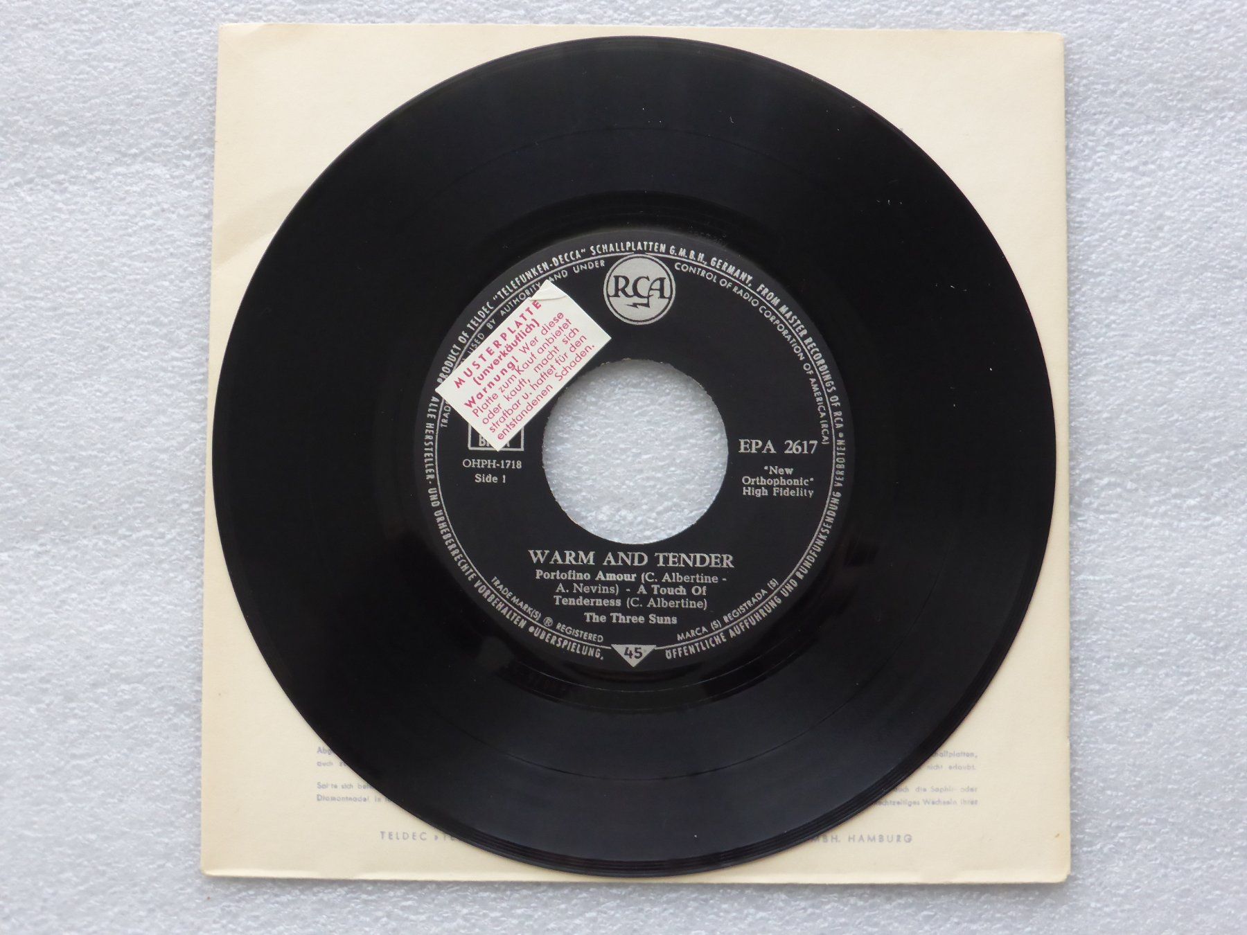 Dischi in vinile: Vinyl Single   EP  THE THREE SUNS – Usato da Küssnacht am Rigi venduto da Mondkinder 1