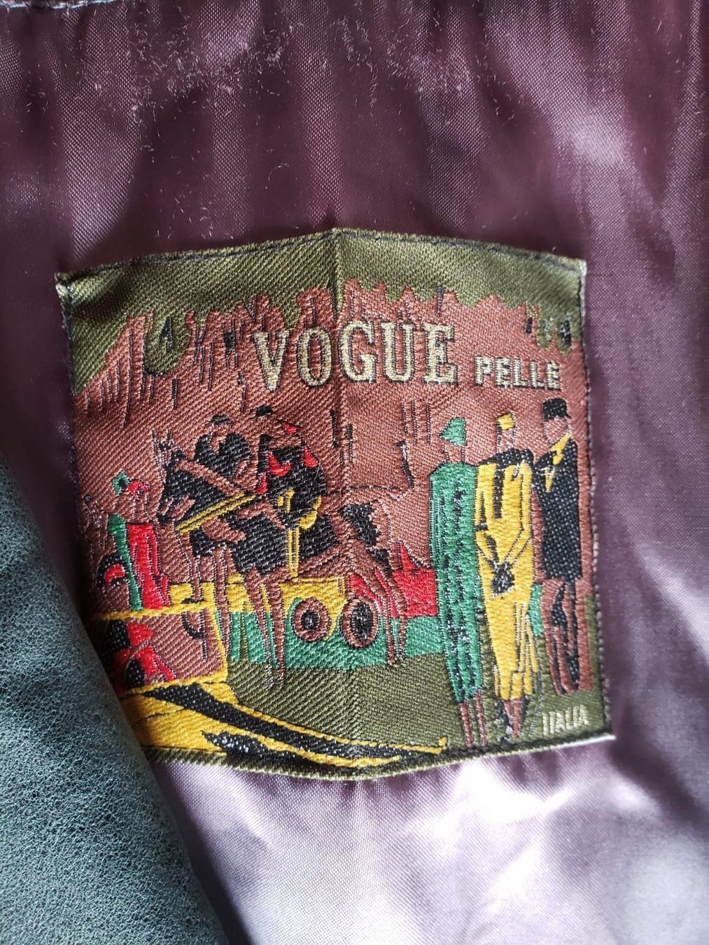 Mäntel: Vogue Mantel Leder Ukraine Spende – Gebraucht aus St. Gallen von makarool 4