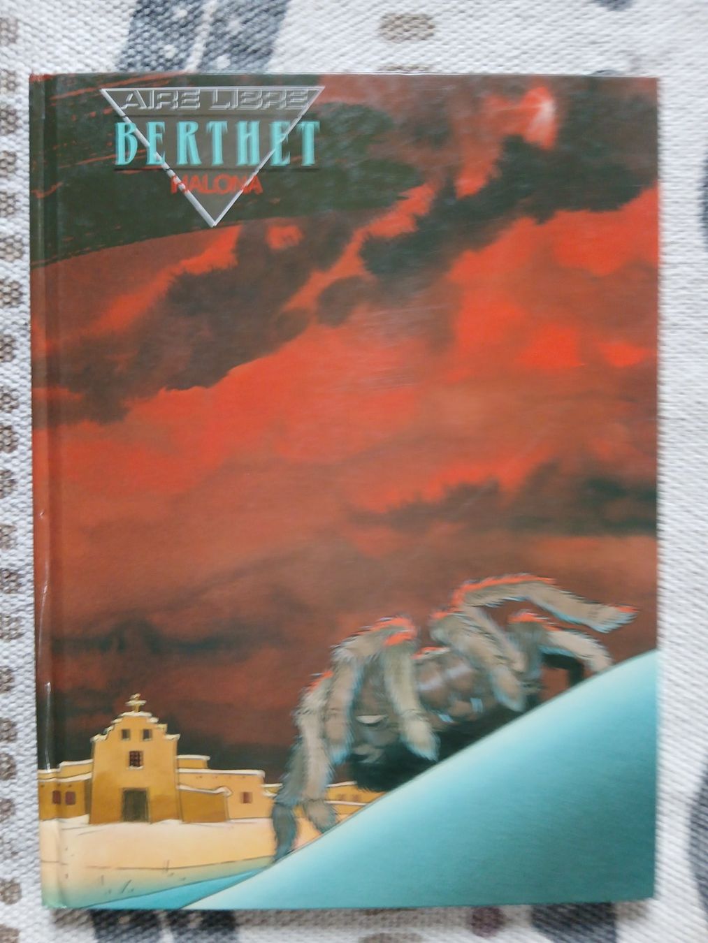 Fumetti: AIRE LIBRE  BERTHET HALONA TTBE EO – Usato da Puidoux venduto da Efango