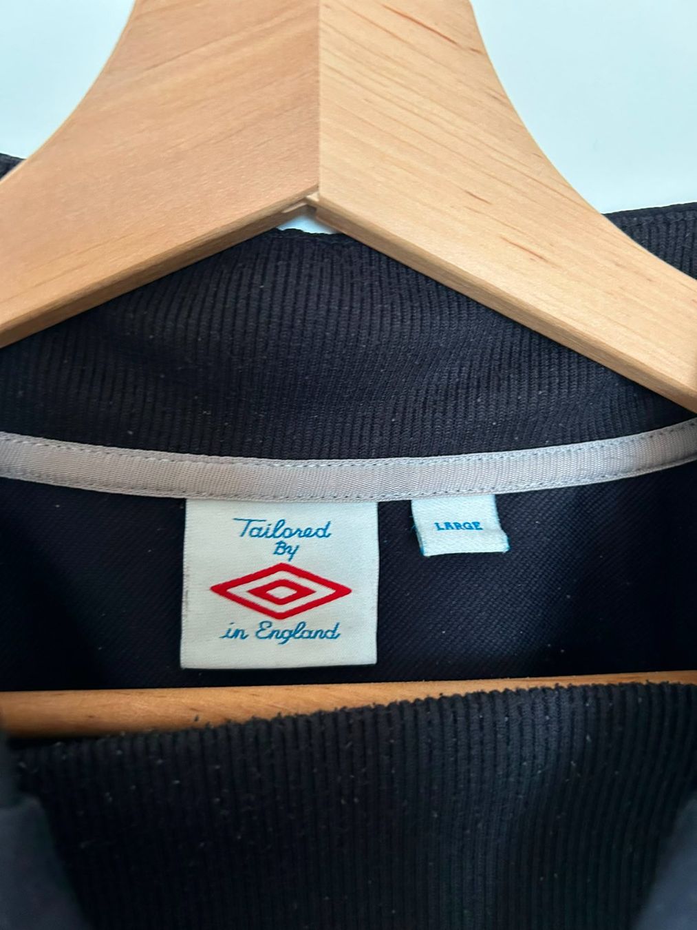 Pulls & Sweat-shirts: Umbro England jacket – D'occasion à Zürich par gds90 1
