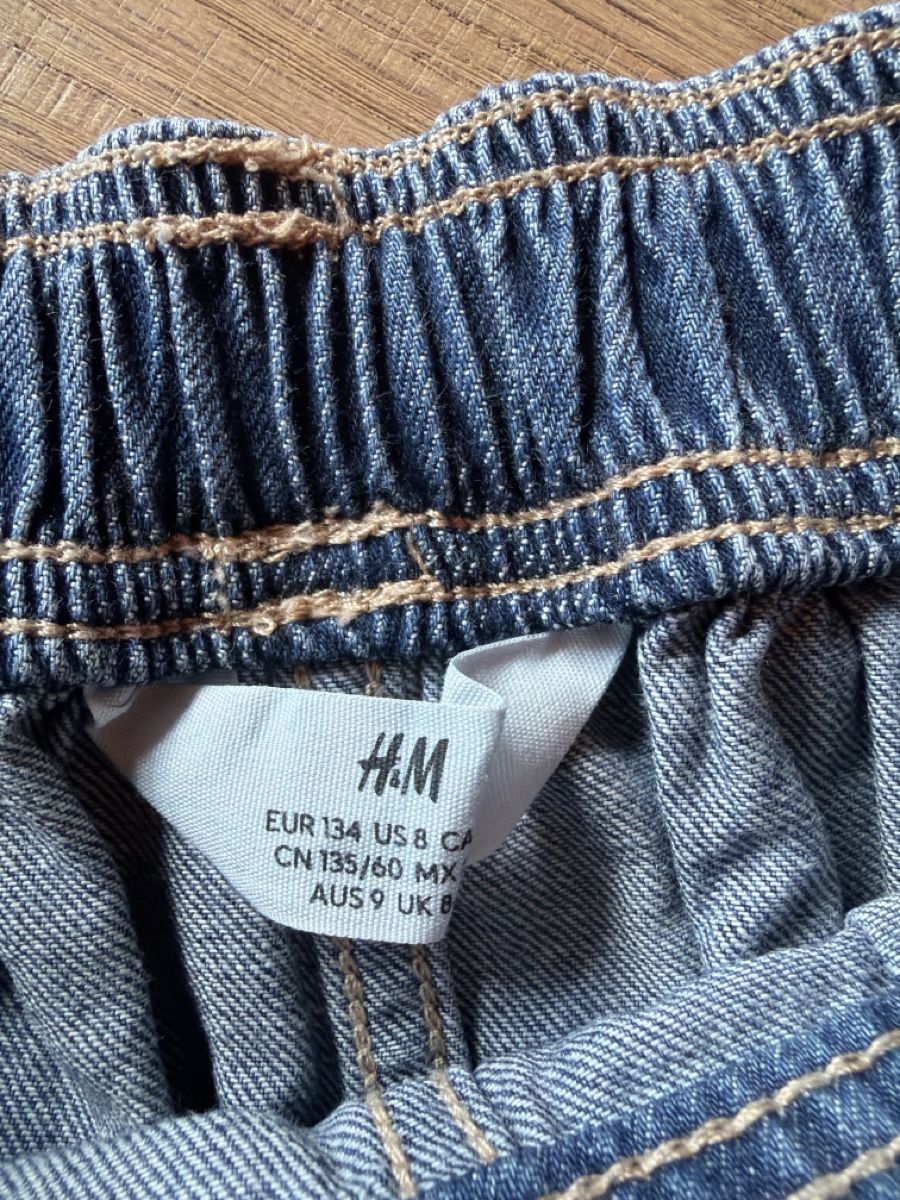 H&M Vestiti & Gonne: Rock Jeans H&M Grösse 134  – Usato da Saanenmöser venduto da ballerinas 1