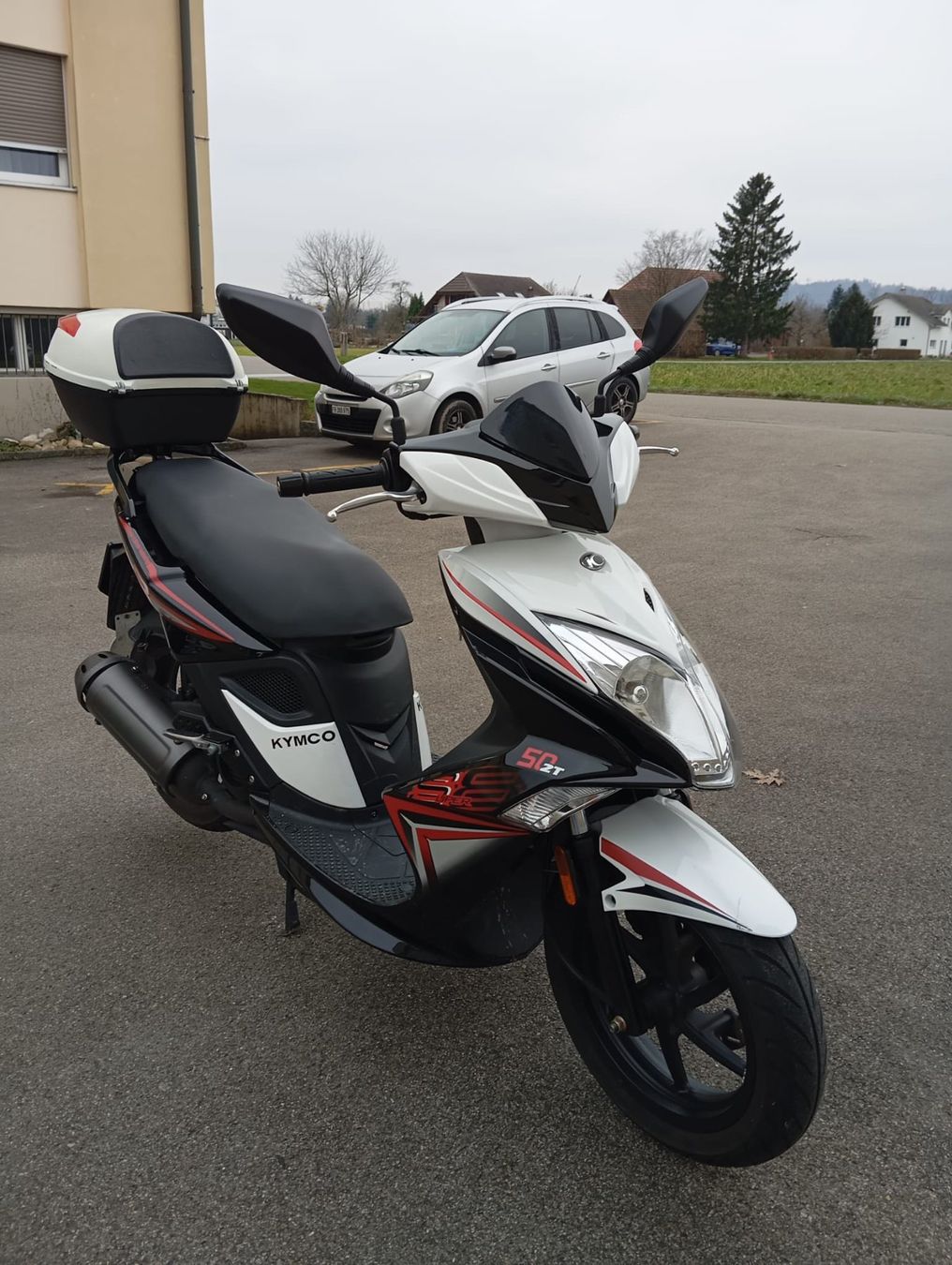 Kymco Scooters: Roller kymko super 850cc – D'occasion à Busswil BE par rafagian 3
