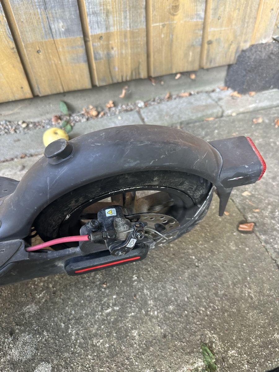 Scooters: Xiaomi E-Scooter 20km/h – Gebraucht aus Wetzikon ZH von myk_m5zy 4