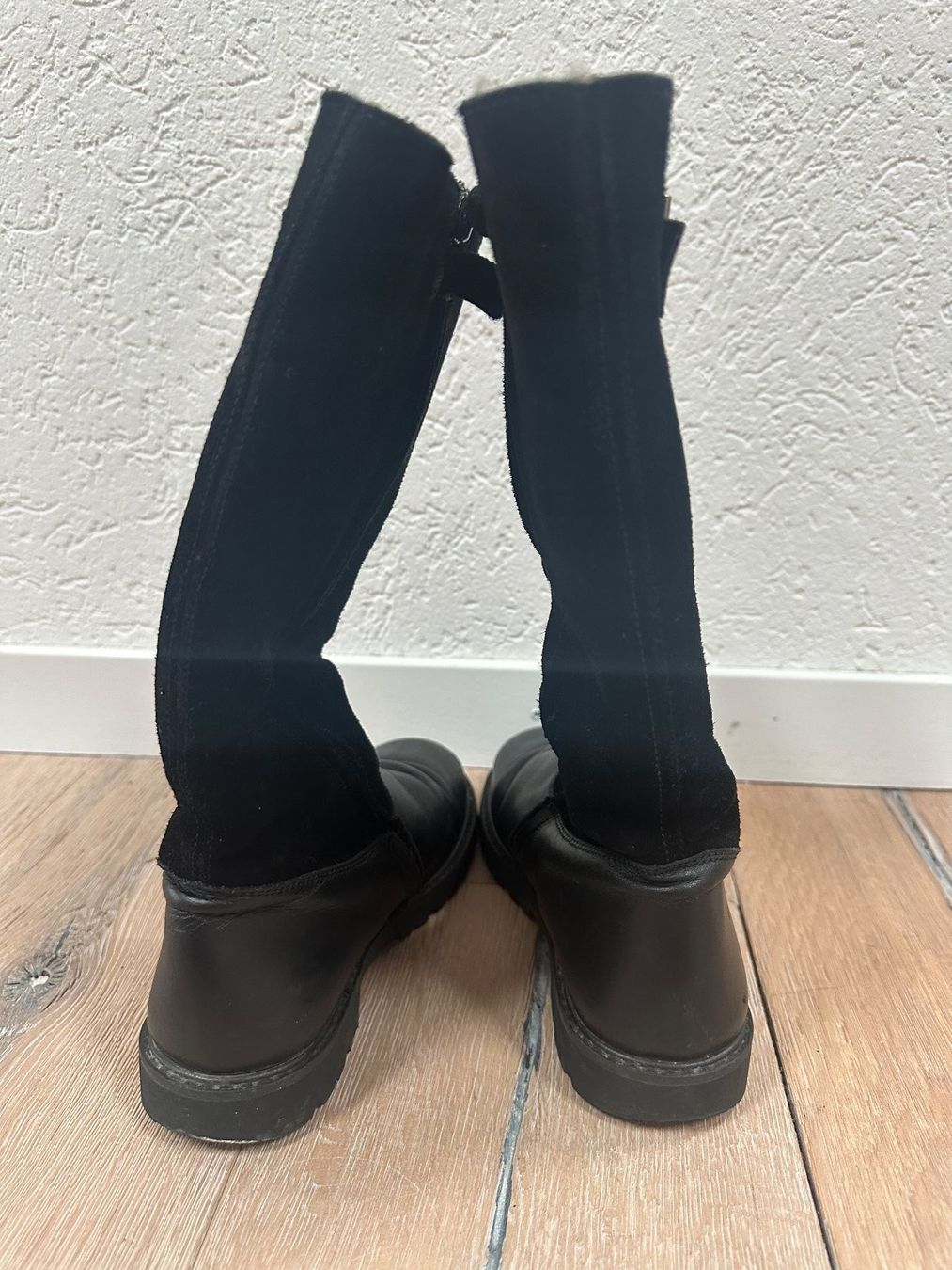 Scarpe per ragazze: Winterstiefel mit Lammfell – Usato da Ottenbach venduto da Truppi 4