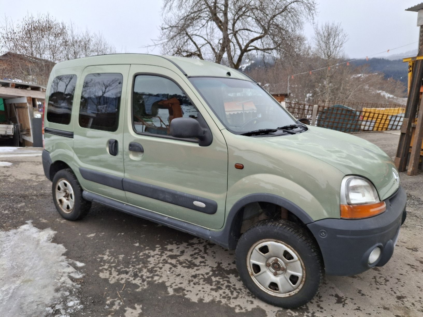 Renault Automobili: Renault Kangoo 1.6 16V 4x4 – Usato da Oberiberg venduto da Erich_Marty