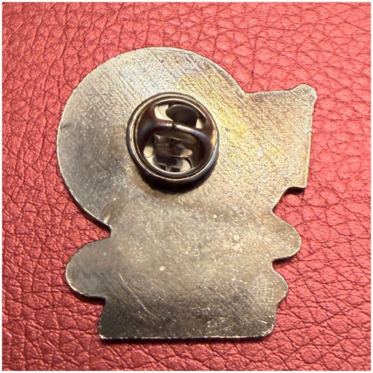 Placchette & Badge: Fasnacht-Pin - Wassertorm-Dämone - Lozärn - Rot – Nuovo (secondo la descrizione) da Schlieren venduto da RoPue 1