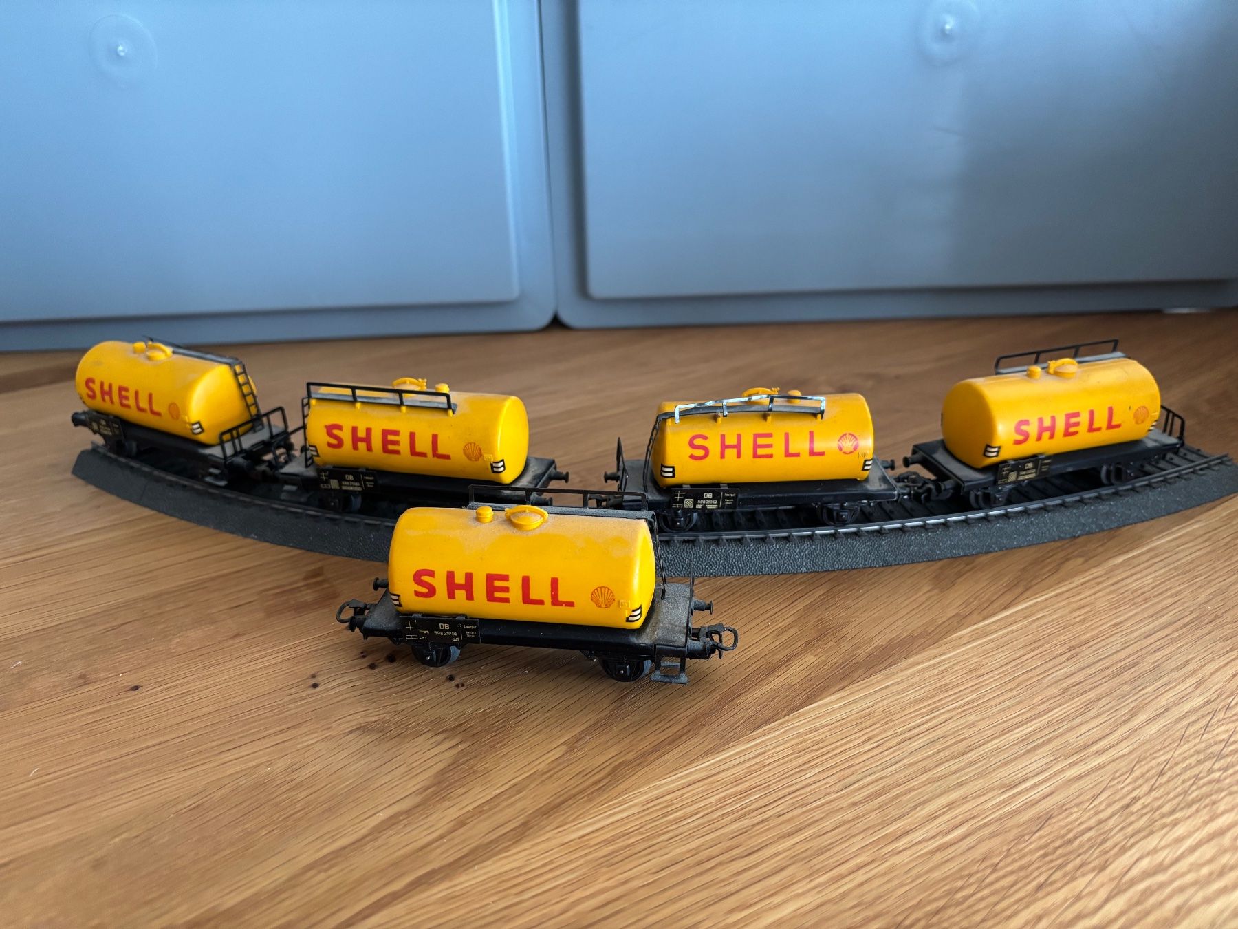 Märklin Modellini di ferrovie: 5x Güterwagen Shell - Märklin – Usato da Bremgarten AG venduto da Trombone98