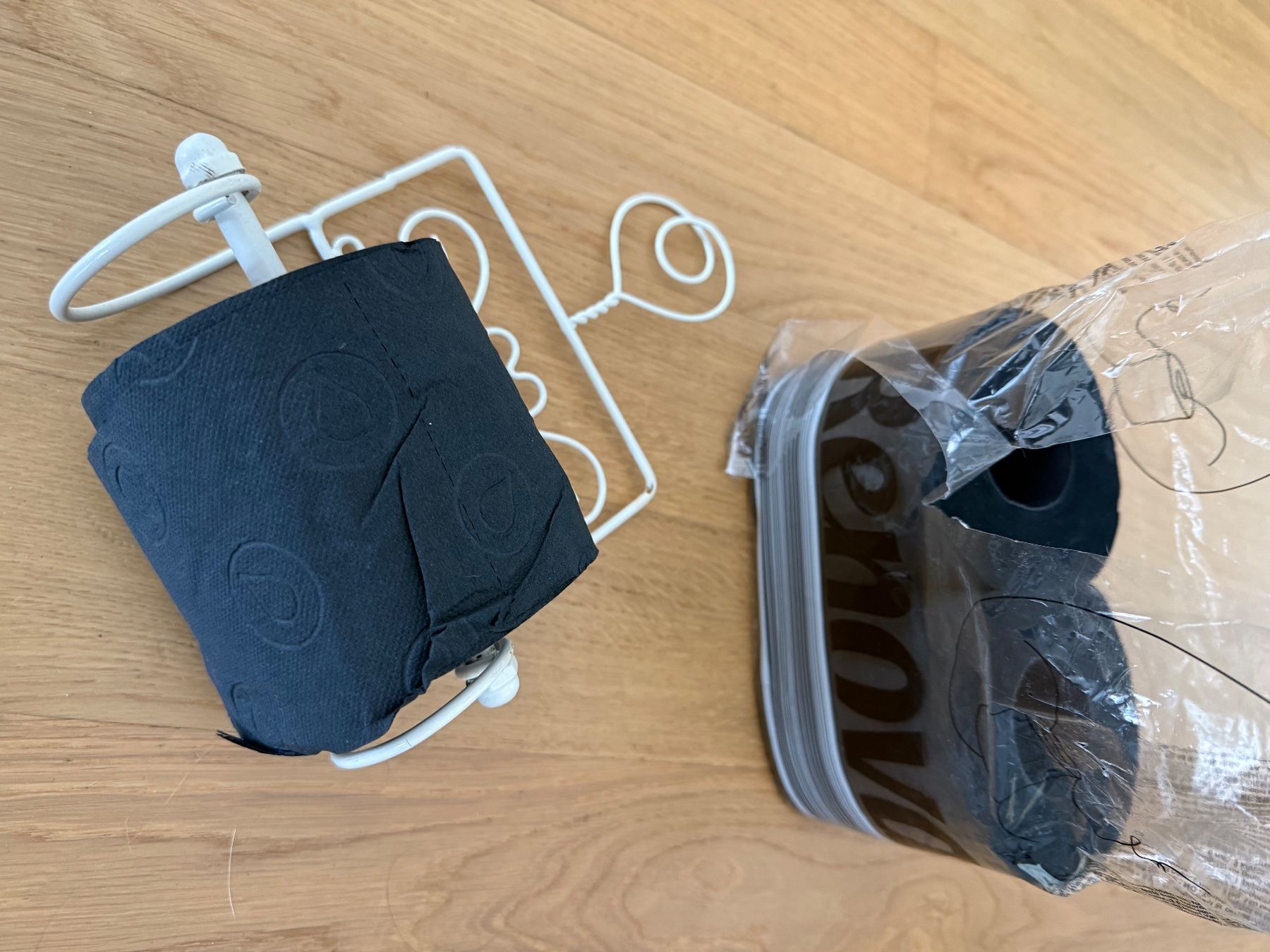 WC: Vintage Papiertoilettenhalter – Gebraucht aus Ebikon von Jascha0 1