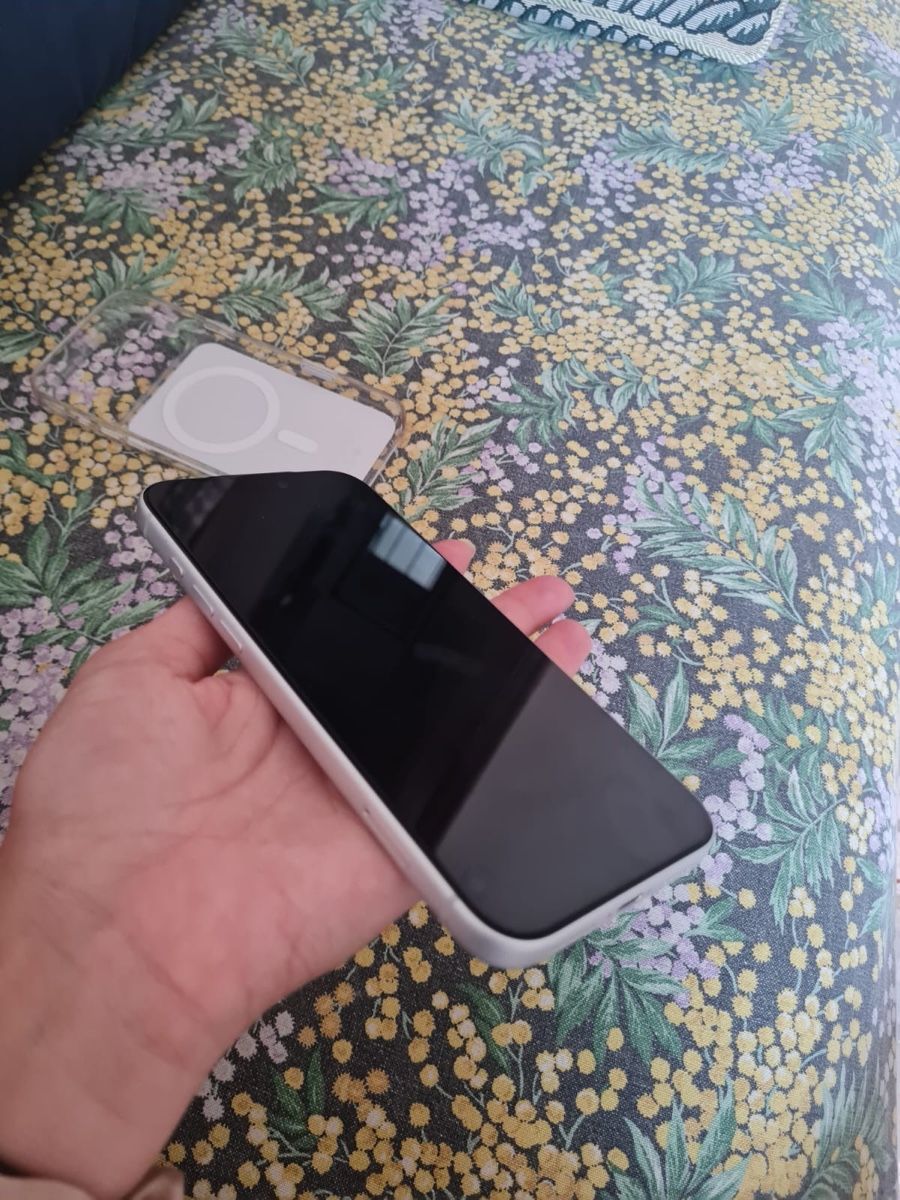 Apple Telefoni cellulari / Smartphones: iPhone 17 pro max 256 gb – Nuovo (secondo la descrizione) da Romont FR venduto da mor_hq5g 5