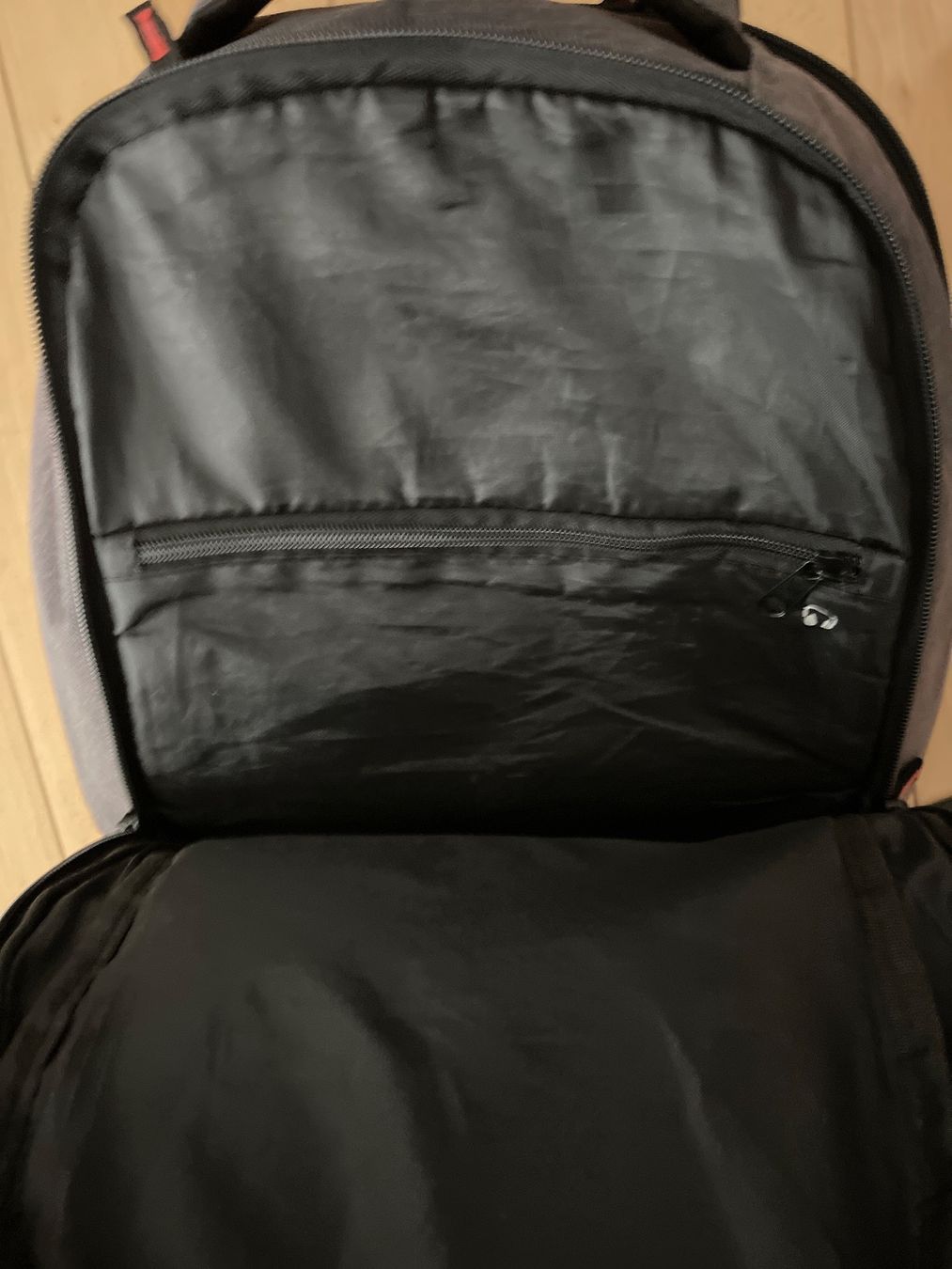 Zaini: Nintendo Switch Rucksack, Backpack, Schulrucksack grau – Usato da Thun venduto da BanjoDan 2