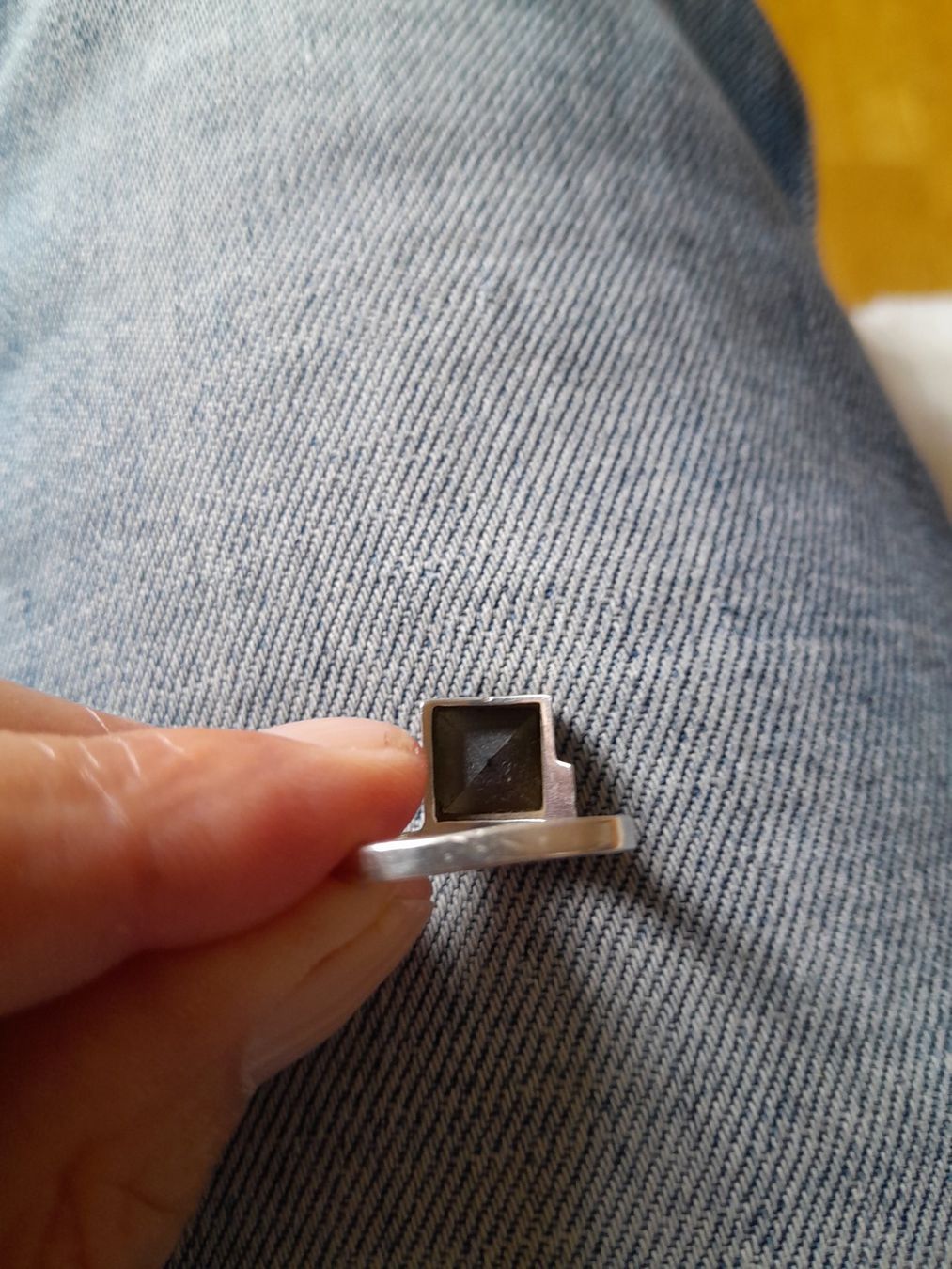 Anelli: Fingerring – Usato da Nuglar venduto da jentel 2