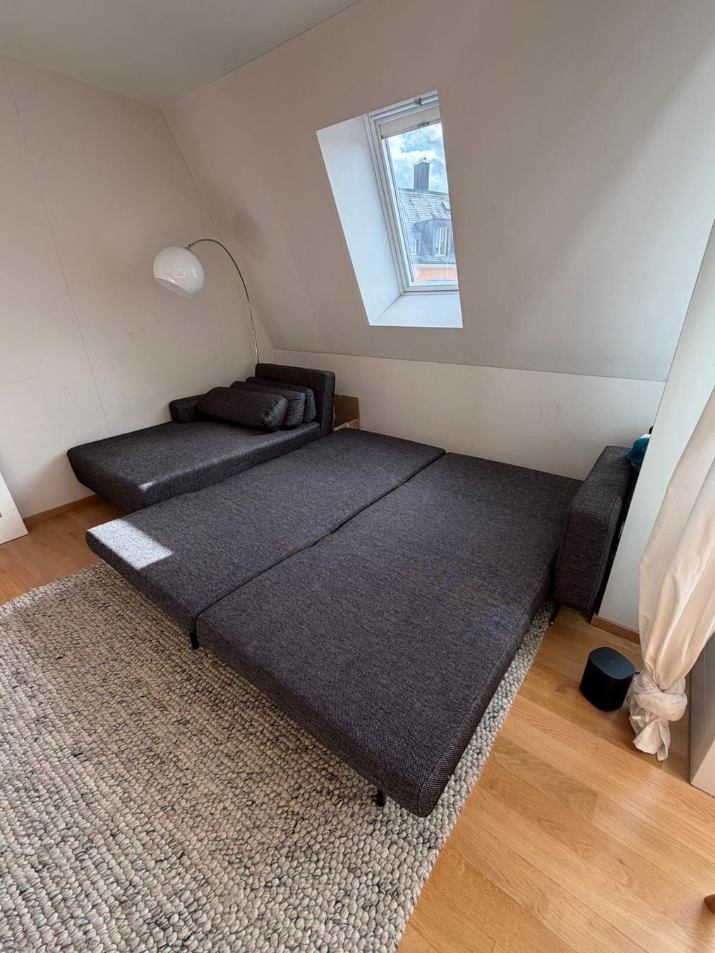 Sofas: Schlafsofa grau – D'occasion à Zürich par pia_xb6q 1