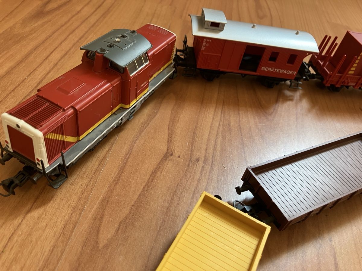 Märklin Modelleisenbahnen: Märklin Güterzug 8 Stk H0 – Gebraucht aus Schönenwerd von Lichi 1