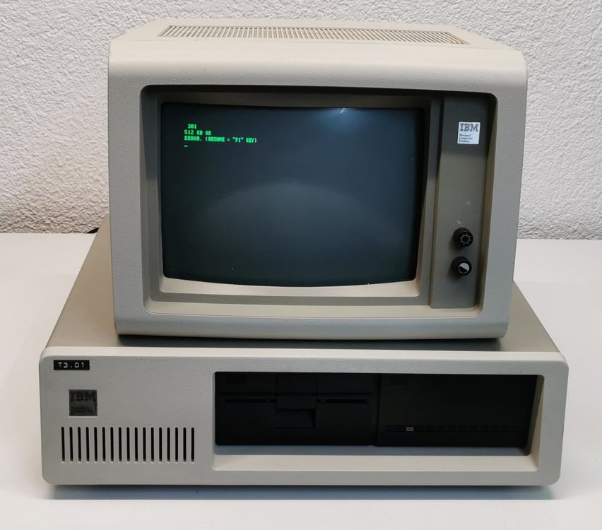 IBM PC XT 5160 - Vintage Computer Rarität - Sammlerstück (Defekt) in ...