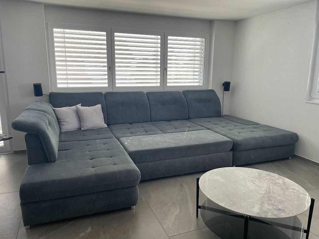 Sofas: Grosse Wohnlandschaft / Sofa mit Bettfunktion & Stauraum – Gebraucht aus Altnau von joe_57jc 2