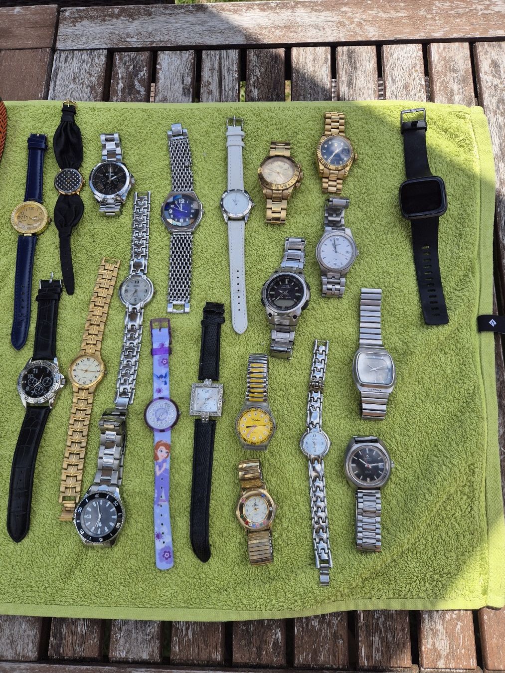 Montres: Div. Uhren Konvult – Défectueux à Marbach SG par Allrounders69 1