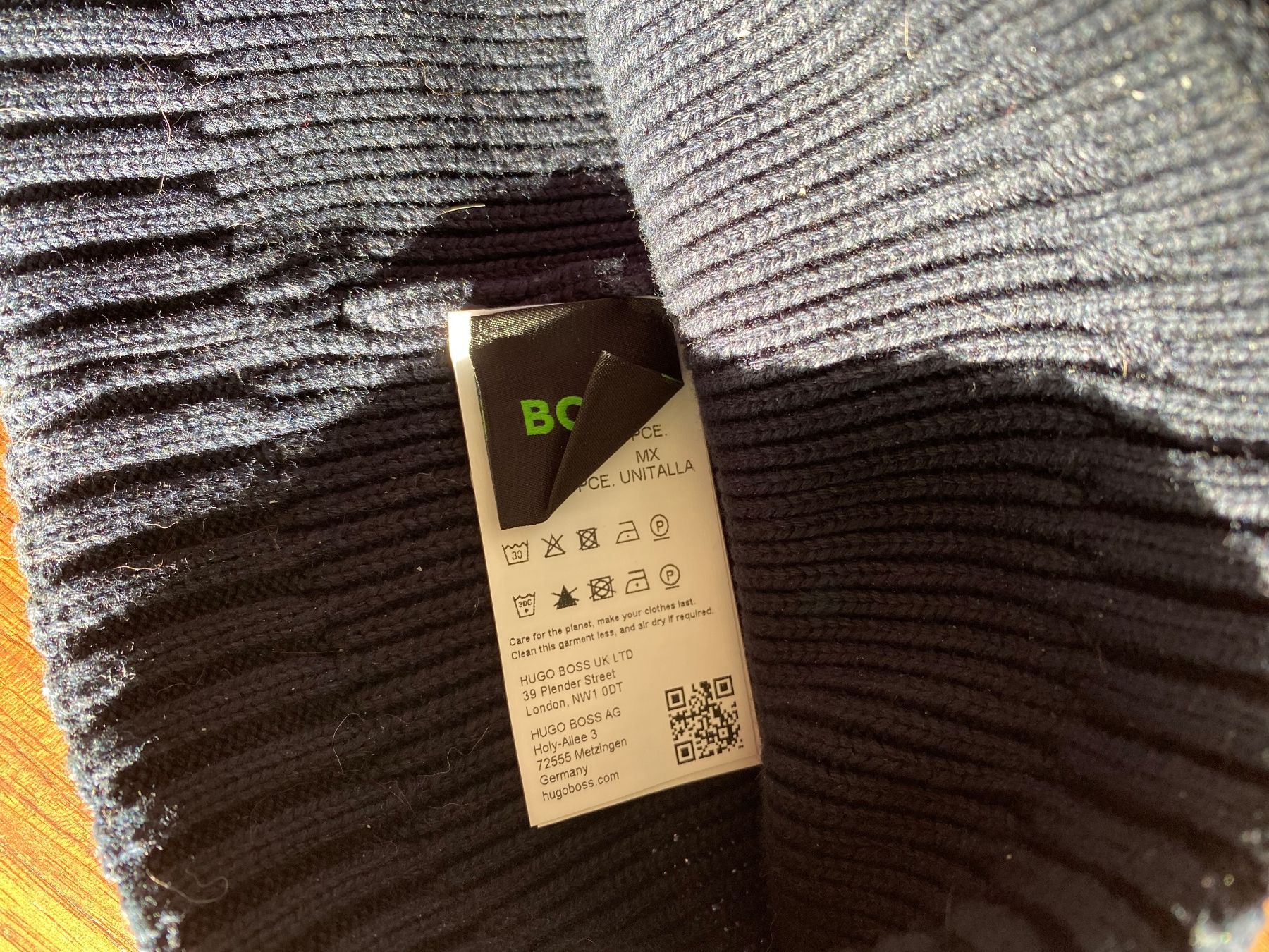 Hugo Boss Altro in  Abbigliamento & Accessori: Kappe / Mütze HUGO BOSS – Nuovo e nell'imballaggio originale da Dietlikon venduto da Sa_Biene 2