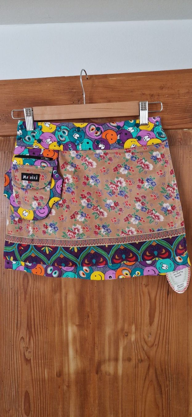 Moshiki Vestiti & Gonne: Moshiki Mini Choco Jupe Reversible – Nuovo e nell'imballaggio originale da Rifferswil venduto da maruna