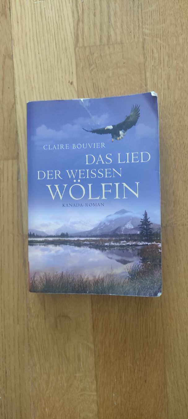 Bücher: Das Lied der weissen Wölfin – Gebraucht aus Mönchaltorf von Icelandichorse