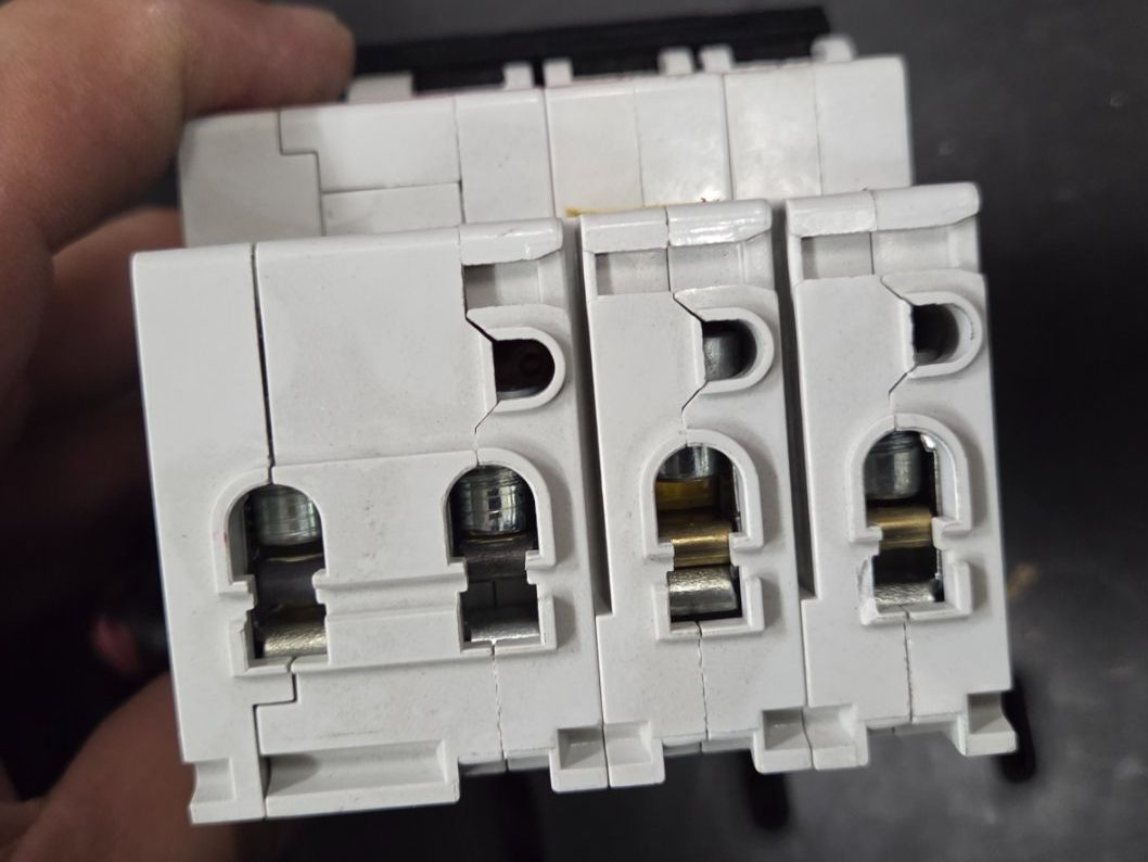 ABB Stromzufuhr: ABB Smissline FI-LS-Schalter FS453 E C20 – Gebraucht aus Zürich von eymen20 5