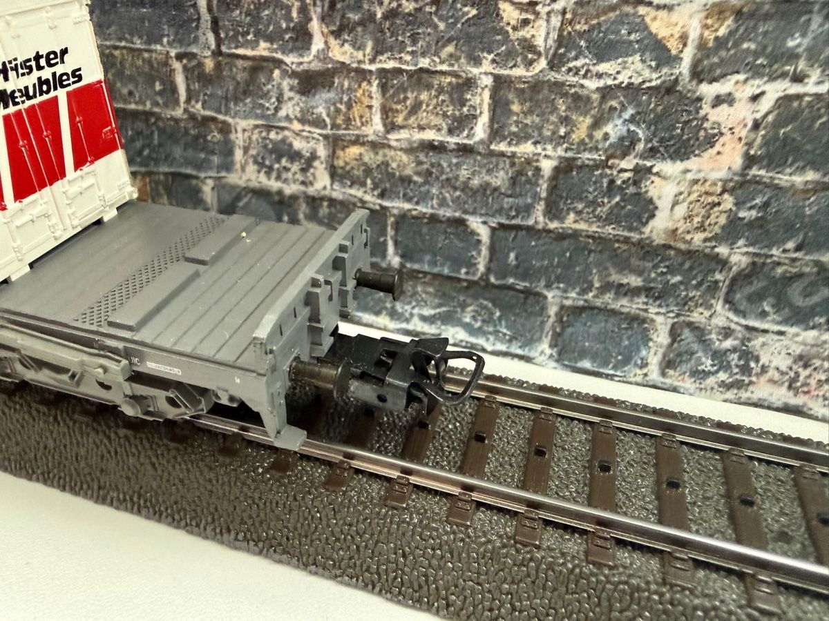 Märklin Modelleisenbahnen: Märklin H0 4668, Pfister Möbelwagen – Gebraucht aus Altdorf UR von modellbau-widmer 2