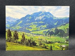 Flühli (LU) 900m ü.M. Blick gegen Schattenfluh