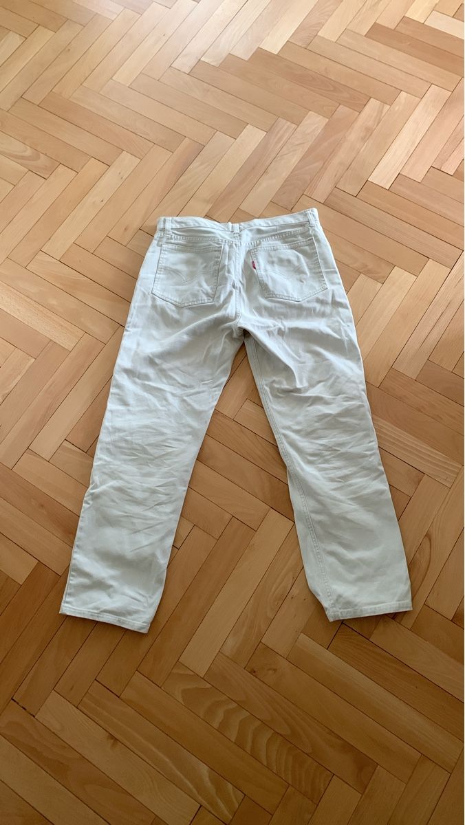 Levi's Jeans: Levi's Jeans Helles Beige  – Neuf (Voir description) à St. Gallen par retomuesl12
