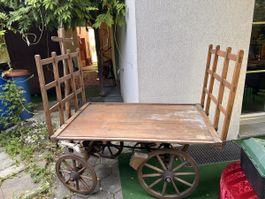 Antiker Holzkarren mit Gestell ( 217)