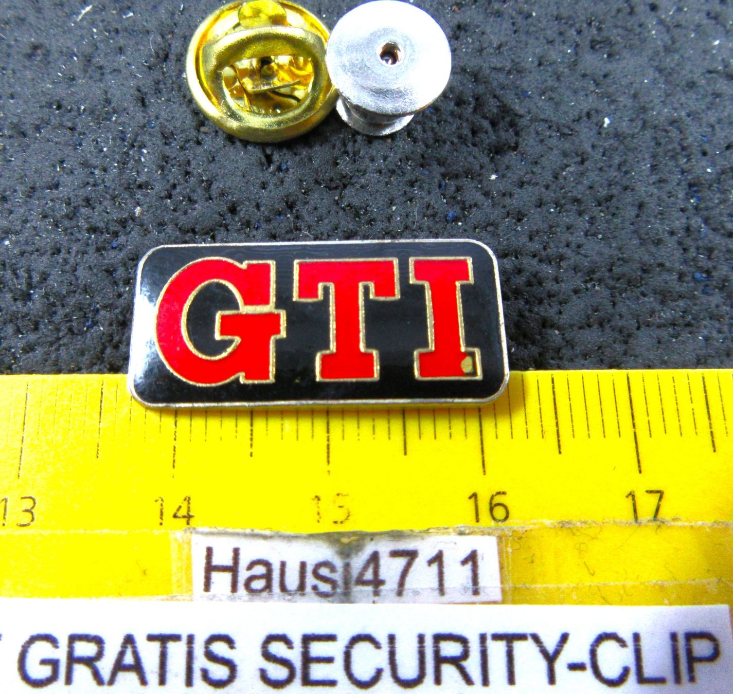 Placchette & Badge: GTI AUTO PIN GLASIERT MIT – Usato da Ettingen venduto da Hausi4711