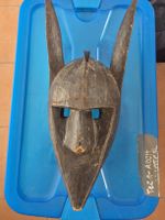 Masque tribal africain ancien authentique, pièce unique