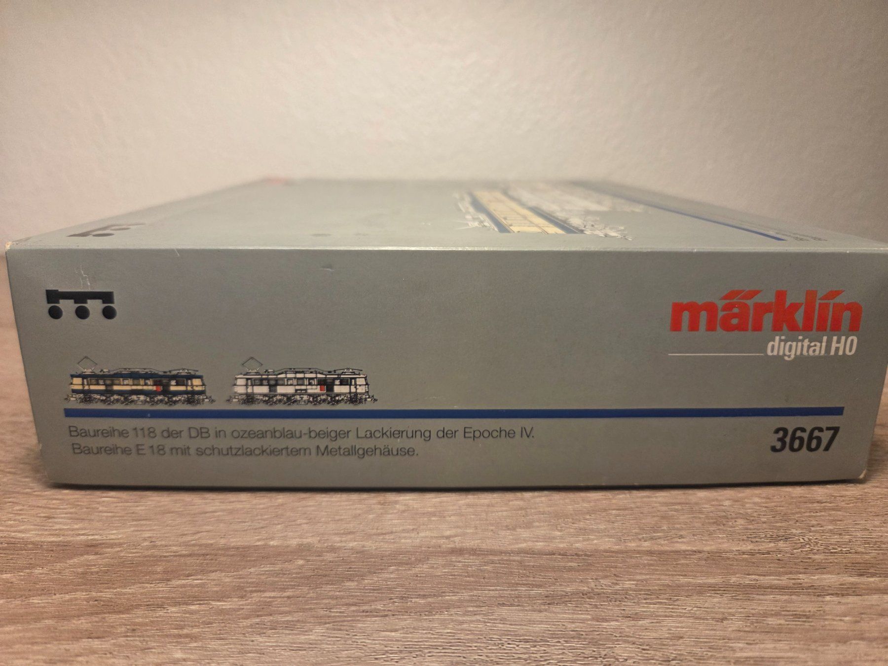 Märklin Modellini di ferrovie: Märklin 3667 E-Lok BR E18+118 DB Digital H0 – Usato da St-Aubin-Sauges venduto da Lo_Go 9