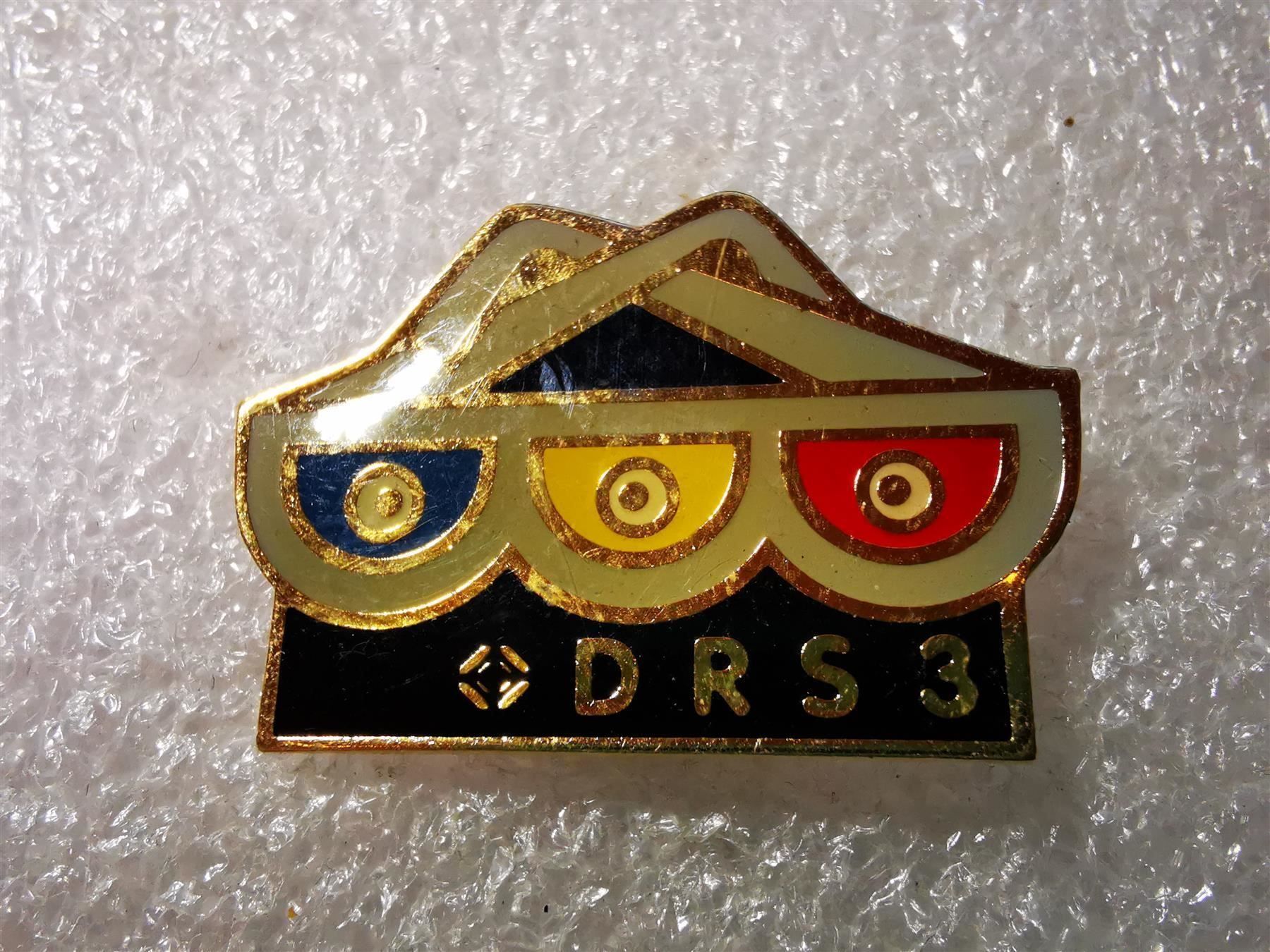 Placchette & Badge: Ansteckpin 95: DRS 3 – Usato da Oppligen venduto da Pin-Fall-Shop