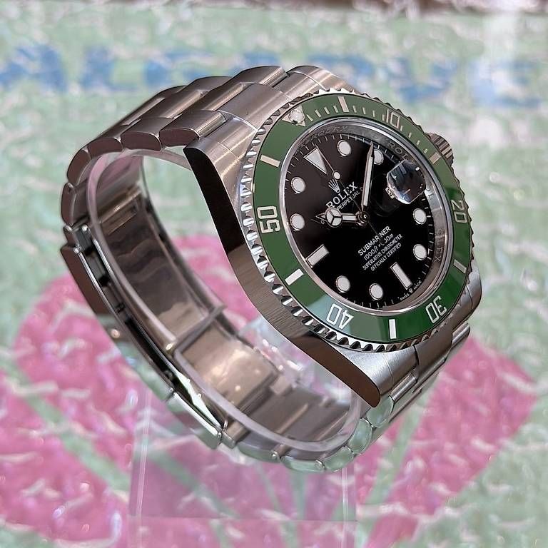 Orologi: Rolex Submariner "Starbucks MKII" 126610LV – Usato da Genève venduto da minty.watches 2