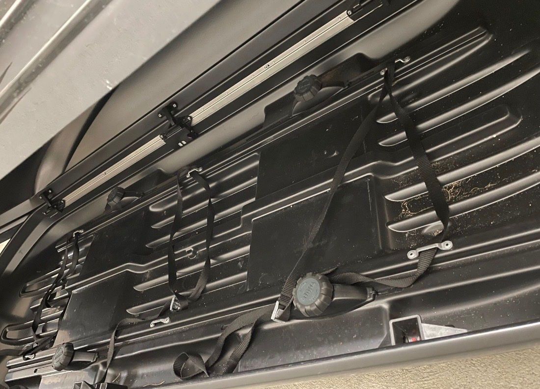 Thule Dachboxen: 1-Tag Miete: Thule Dachbox Motion 800 Sport – Gebraucht aus Malters von n.pac 1