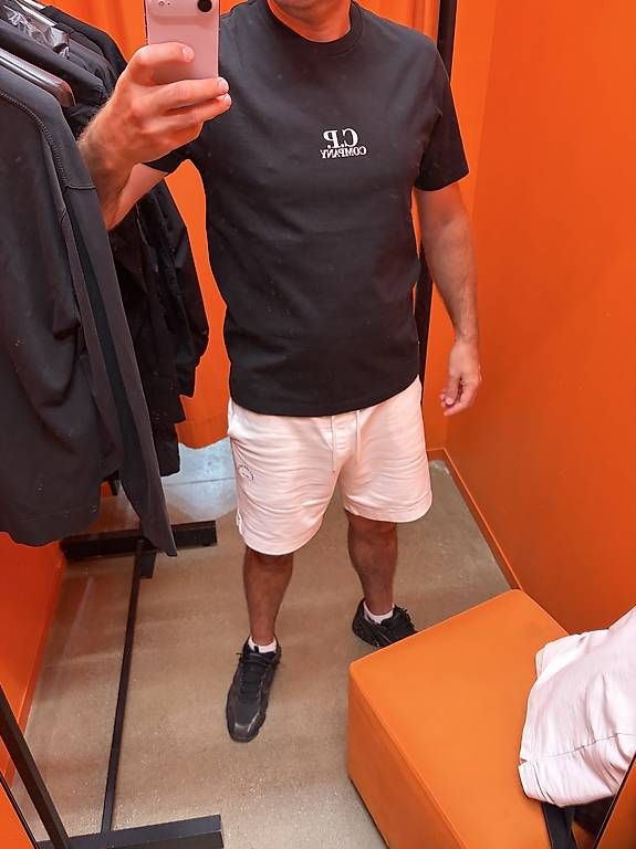 T-shirt: T-shirt C.P. Company Nera - Nuova e Originale – Usato da Massagno venduto da PAKINVV