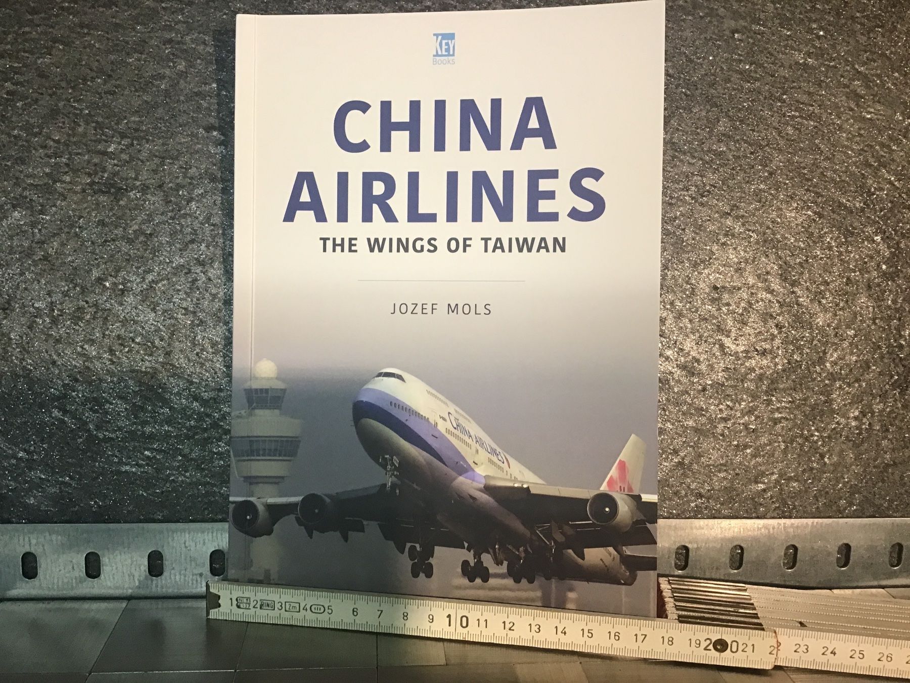 Livres: BUCH CHINA AIRLINES – D'occasion à Männedorf par Spezial-Modelle