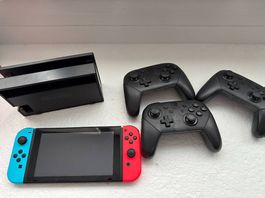 Nintendo Switch 1 inkl. 256 GB SD + 3 Controller