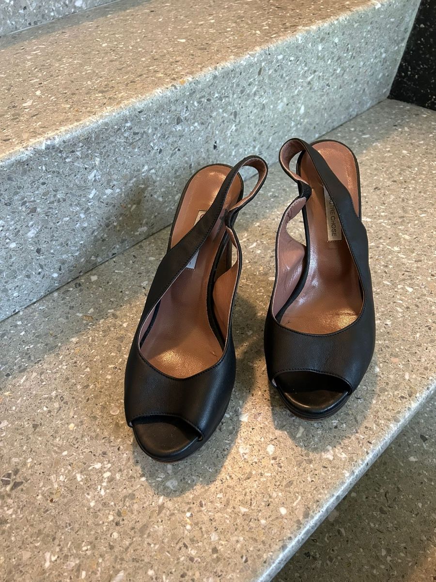 Damenschuhe: Damenschuhe Pumps schwarz Grösse 39 gebraucht – Gebraucht aus Chur von wys_vzr7 1