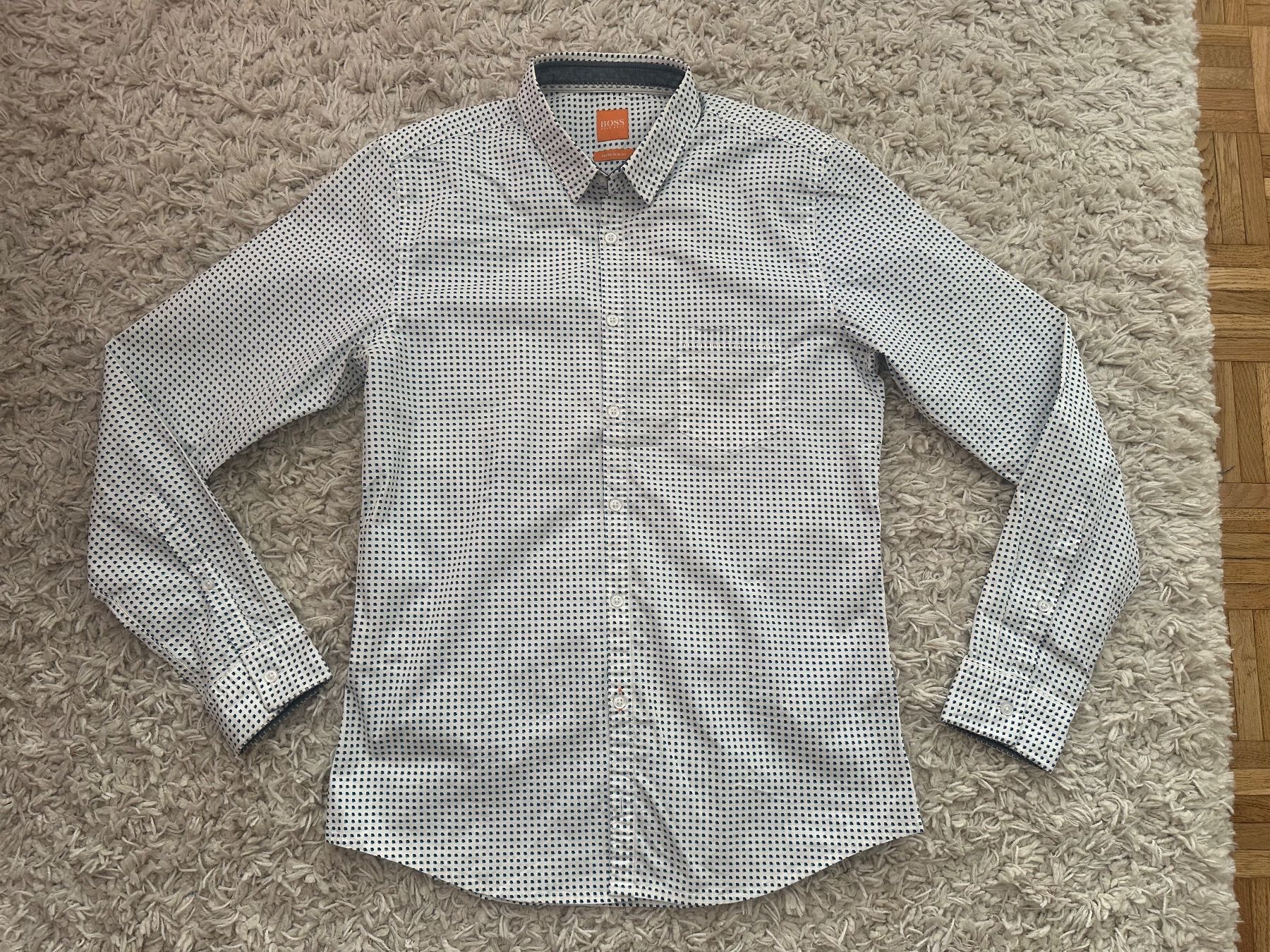 Hugo Boss Camicie: Hugo Boss Hemd Gr.M – Usato da Bern venduto da BrandVilla