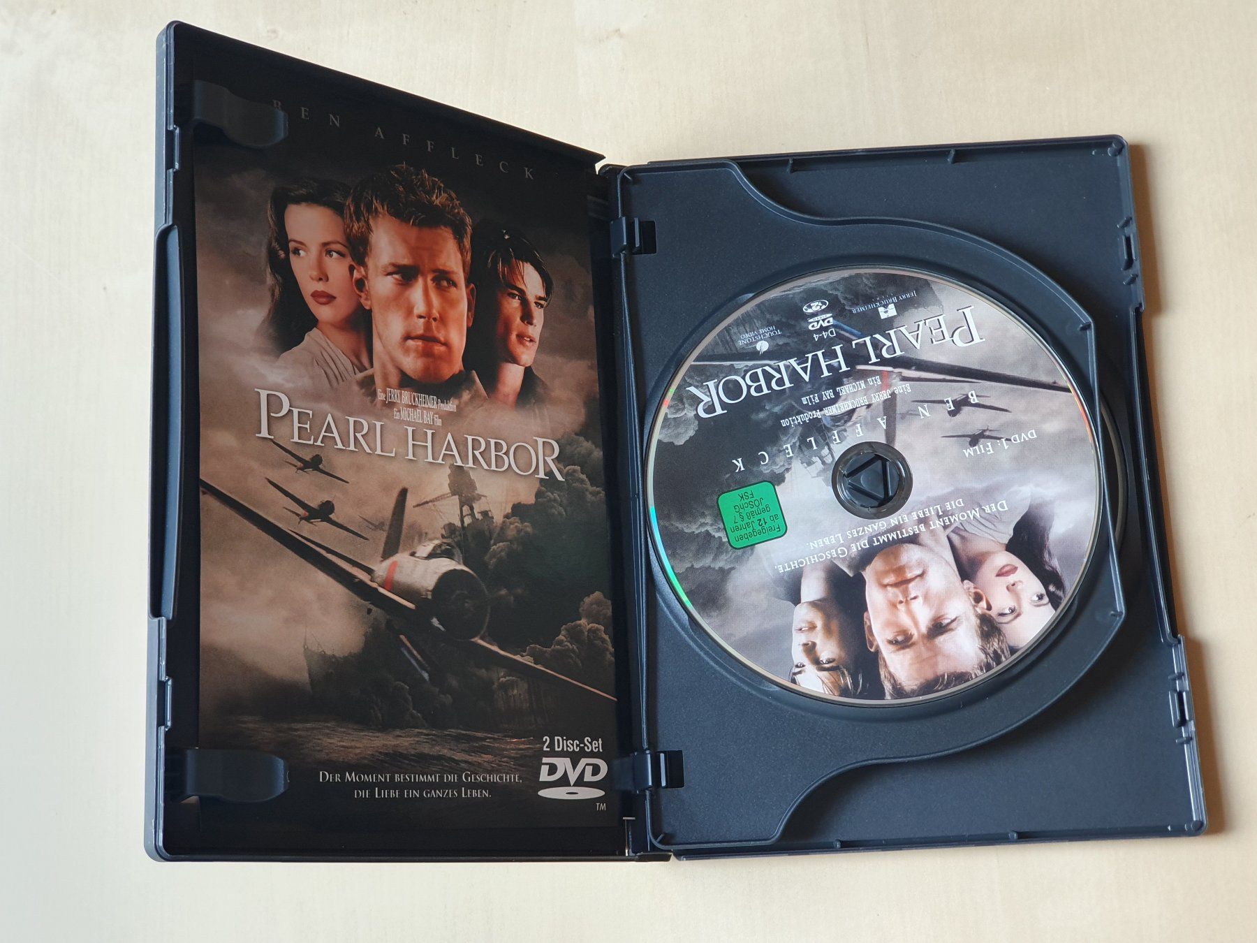 Tutti i DVDs: Pearl Harbor 2 DVD's – Usato da Stansstad venduto da collectorsshop 2