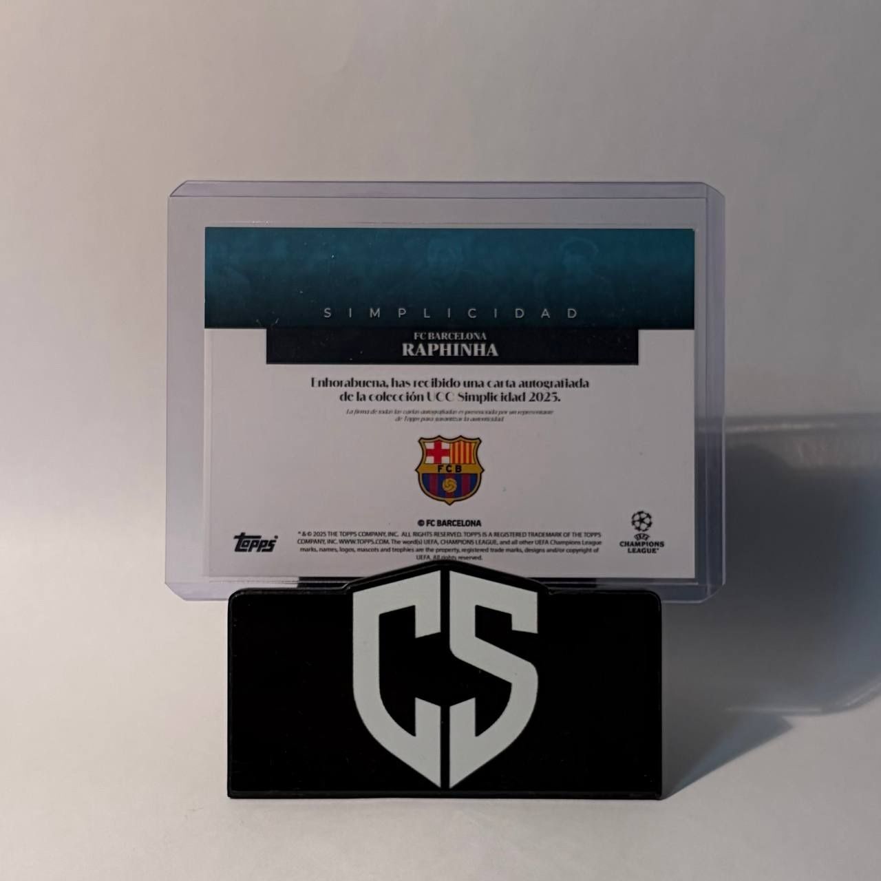 Topps Carte collezionabili: 2024-25 Topps Simplicidad Raphinha Blue Auto Refractor /49 – Usato da Oftringen venduto da collectsupply 1