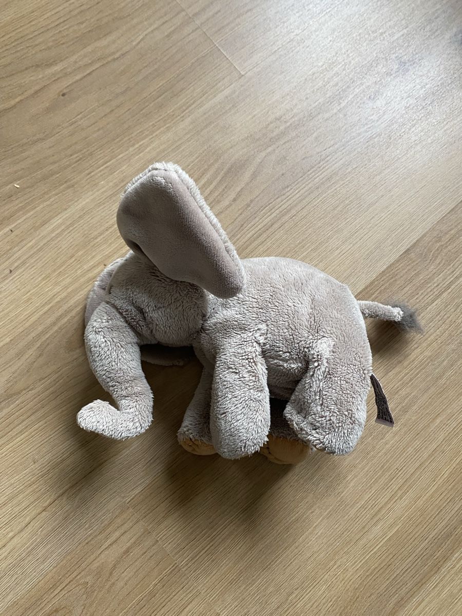 Giocattoli: Elefant Stofftier - Top Zustand! – Usato da Wölflinswil venduto da kona_a 2