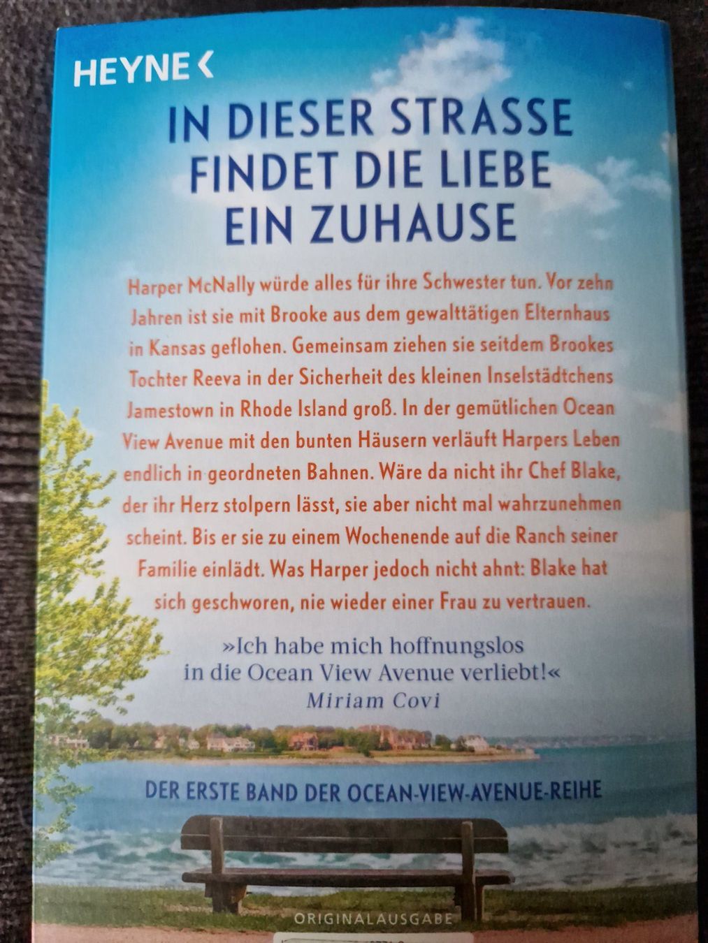 Bücher: Ella Thompson Ocean View Avenue Band 1 – Gebraucht aus Neuhausen am Rheinfall von Alchimista 1