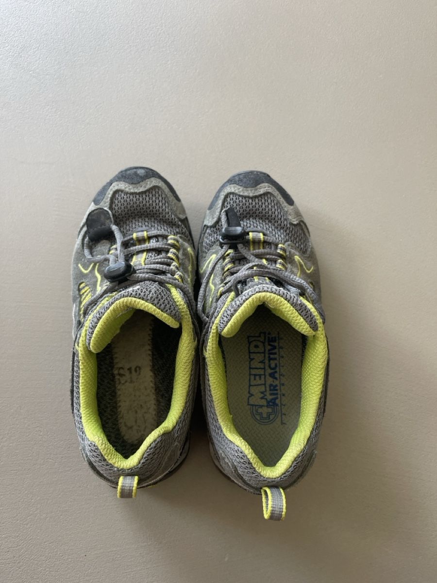 Meindl Scarpe da uomo: Meindl Wanderschuhe grau grün gebraucht – Usato da Oberhof venduto da Hibrzel 1